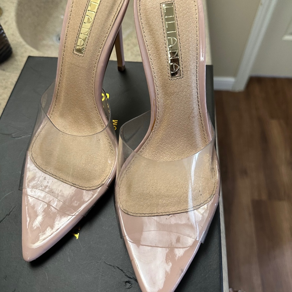 Liliana heels